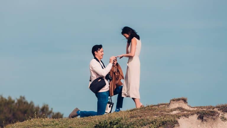 Jordan proposes to girlfriend Edwina, on the cliffs at St Catherine's Point
